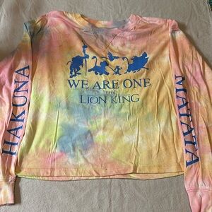 Juniors Lion King Long Sleeved crop top